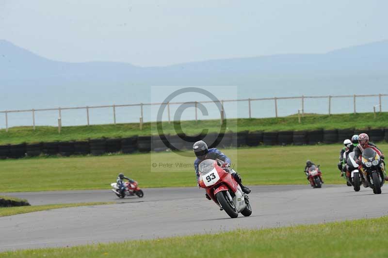 Motorcycle action photographs;anglesey circuit;anglesey trackday photographs;event digital images;eventdigitalimages;no limits trackday;oulton park circuit cheshire;peter wileman photography;trackday;trackday digital images;trackday photos;ty croes circuit wales