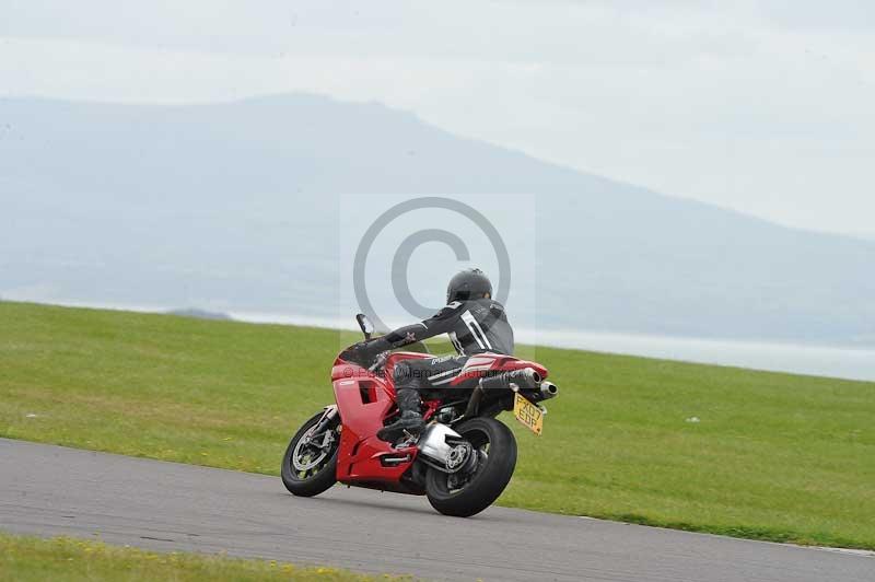 Motorcycle action photographs;anglesey circuit;anglesey trackday photographs;event digital images;eventdigitalimages;no limits trackday;oulton park circuit cheshire;peter wileman photography;trackday;trackday digital images;trackday photos;ty croes circuit wales