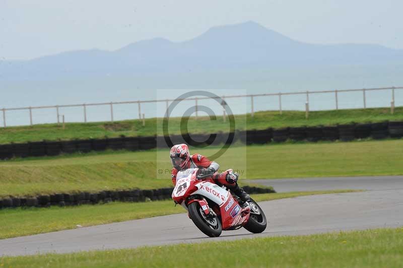 Motorcycle action photographs;anglesey circuit;anglesey trackday photographs;event digital images;eventdigitalimages;no limits trackday;oulton park circuit cheshire;peter wileman photography;trackday;trackday digital images;trackday photos;ty croes circuit wales