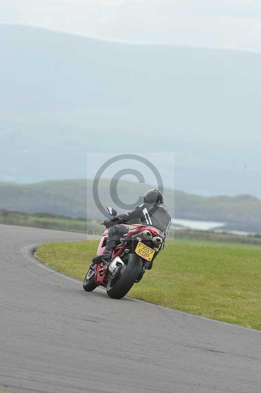 Motorcycle action photographs;anglesey circuit;anglesey trackday photographs;event digital images;eventdigitalimages;no limits trackday;oulton park circuit cheshire;peter wileman photography;trackday;trackday digital images;trackday photos;ty croes circuit wales