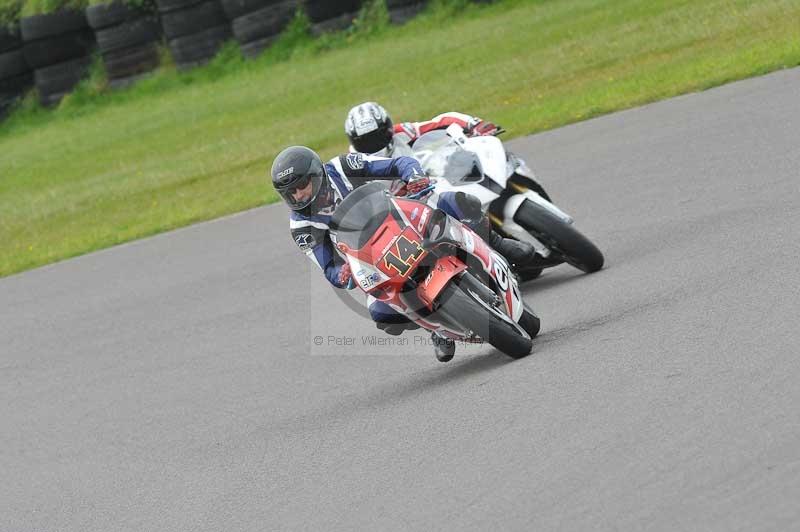 Motorcycle action photographs;anglesey circuit;anglesey trackday photographs;event digital images;eventdigitalimages;no limits trackday;oulton park circuit cheshire;peter wileman photography;trackday;trackday digital images;trackday photos;ty croes circuit wales