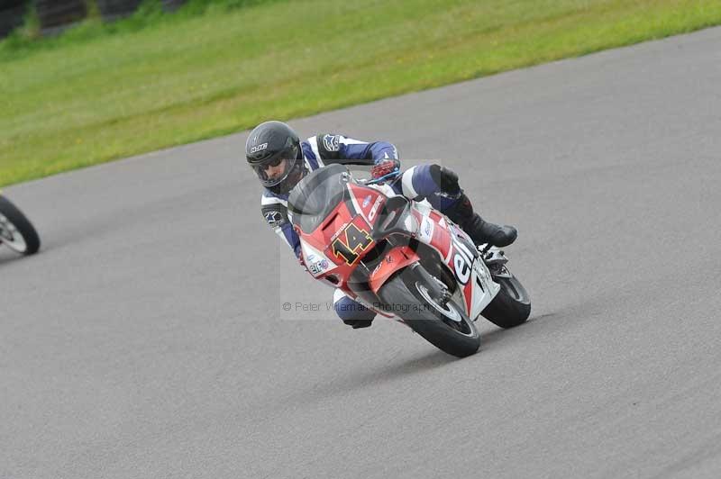 Motorcycle action photographs;anglesey circuit;anglesey trackday photographs;event digital images;eventdigitalimages;no limits trackday;oulton park circuit cheshire;peter wileman photography;trackday;trackday digital images;trackday photos;ty croes circuit wales