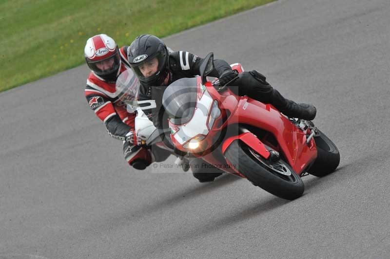 Motorcycle action photographs;anglesey circuit;anglesey trackday photographs;event digital images;eventdigitalimages;no limits trackday;oulton park circuit cheshire;peter wileman photography;trackday;trackday digital images;trackday photos;ty croes circuit wales