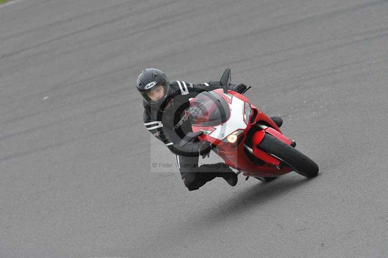 Motorcycle action photographs;anglesey circuit;anglesey trackday photographs;event digital images;eventdigitalimages;no limits trackday;oulton park circuit cheshire;peter wileman photography;trackday;trackday digital images;trackday photos;ty croes circuit wales