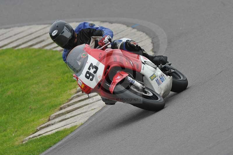 Motorcycle action photographs;anglesey circuit;anglesey trackday photographs;event digital images;eventdigitalimages;no limits trackday;oulton park circuit cheshire;peter wileman photography;trackday;trackday digital images;trackday photos;ty croes circuit wales