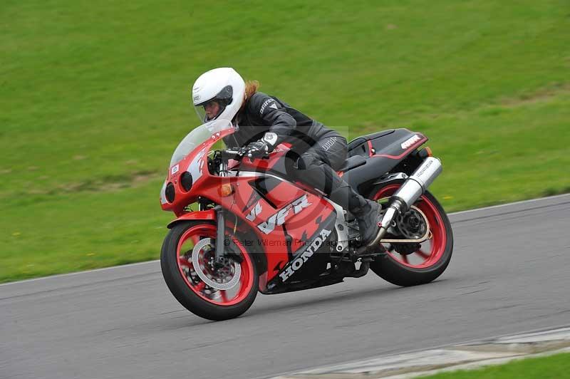 Motorcycle action photographs;anglesey circuit;anglesey trackday photographs;event digital images;eventdigitalimages;no limits trackday;oulton park circuit cheshire;peter wileman photography;trackday;trackday digital images;trackday photos;ty croes circuit wales