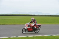 Motorcycle-action-photographs;anglesey-circuit;anglesey-trackday-photographs;event-digital-images;eventdigitalimages;no-limits-trackday;oulton-park-circuit-cheshire;peter-wileman-photography;trackday;trackday-digital-images;trackday-photos;ty-croes-circuit-wales