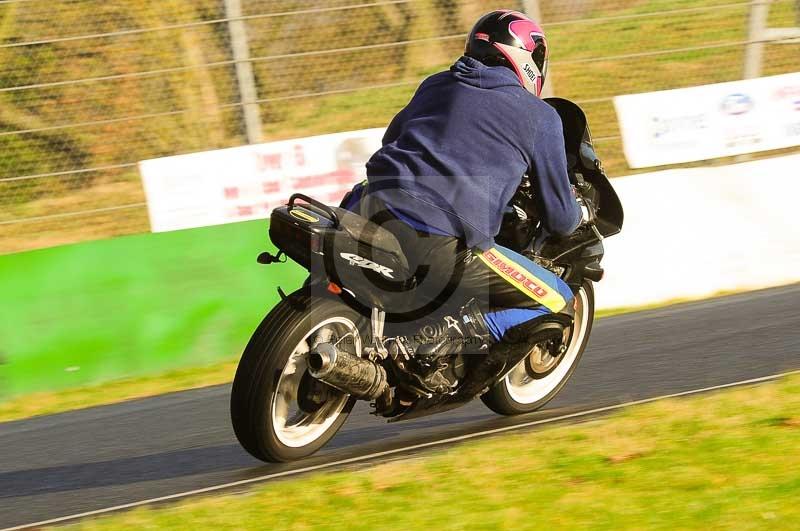 anglesey;brands hatch;cadwell park;croft;donington park;enduro digital images;event digital images;eventdigitalimages;mallory;no limits;oulton park;peter wileman photography;racing digital images;silverstone;snetterton;trackday digital images;trackday photos;vmcc banbury run;welsh 2 day enduro