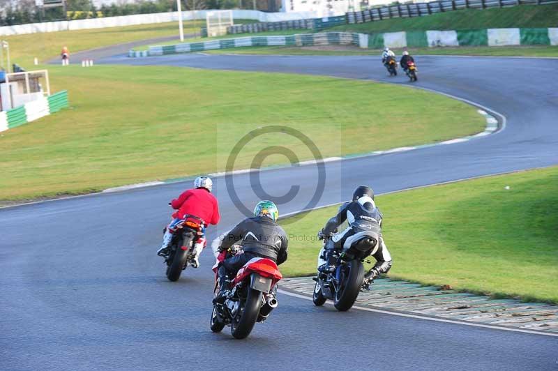 anglesey;brands hatch;cadwell park;croft;donington park;enduro digital images;event digital images;eventdigitalimages;mallory;no limits;oulton park;peter wileman photography;racing digital images;silverstone;snetterton;trackday digital images;trackday photos;vmcc banbury run;welsh 2 day enduro