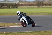 Motorcycle-action-photographs;Trackday-digital-images;event-digital-images;eventdigitalimages;no-limits-trackday;peter-wileman-photography;snetterton;snetterton-circuit-norfolk;snetterton-photographs;trackday;trackday-photos