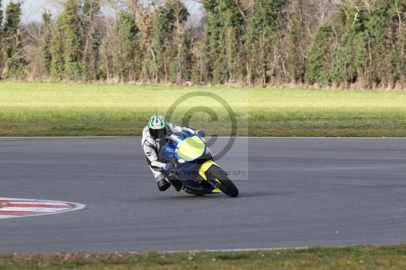 Motorcycle action photographs;Trackday digital images;event digital images;eventdigitalimages;no limits trackday;peter wileman photography;snetterton;snetterton circuit norfolk;snetterton photographs;trackday;trackday photos