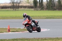 Motorcycle-action-photographs;Trackday-digital-images;event-digital-images;eventdigitalimages;no-limits-trackday;peter-wileman-photography;snetterton;snetterton-circuit-norfolk;snetterton-photographs;trackday;trackday-photos