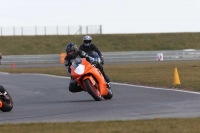 Motorcycle-action-photographs;Trackday-digital-images;event-digital-images;eventdigitalimages;no-limits-trackday;peter-wileman-photography;snetterton;snetterton-circuit-norfolk;snetterton-photographs;trackday;trackday-photos