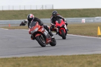 Motorcycle-action-photographs;Trackday-digital-images;event-digital-images;eventdigitalimages;no-limits-trackday;peter-wileman-photography;snetterton;snetterton-circuit-norfolk;snetterton-photographs;trackday;trackday-photos