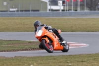 Motorcycle-action-photographs;Trackday-digital-images;event-digital-images;eventdigitalimages;no-limits-trackday;peter-wileman-photography;snetterton;snetterton-circuit-norfolk;snetterton-photographs;trackday;trackday-photos