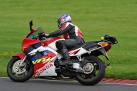 cadwell-park;cadwell-park-photographs;cadwell-trackday-photographs;enduro-digital-images;event-digital-images;eventdigitalimages;hopp-rider-training;peter-wileman-photography;racing-digital-images;trackday-digital-images;trackday-photos