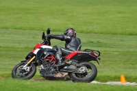 cadwell-park;cadwell-park-photographs;cadwell-trackday-photographs;enduro-digital-images;event-digital-images;eventdigitalimages;hopp-rider-training;peter-wileman-photography;racing-digital-images;trackday-digital-images;trackday-photos