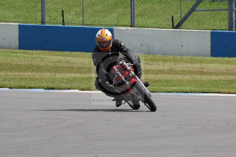 donington no limits trackday;donington park photographs;donington trackday photographs;no limits trackdays;peter wileman photography;trackday digital images;trackday photos