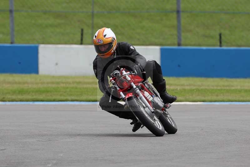 donington no limits trackday;donington park photographs;donington trackday photographs;no limits trackdays;peter wileman photography;trackday digital images;trackday photos