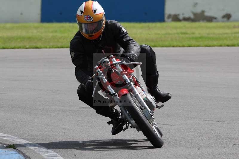 donington no limits trackday;donington park photographs;donington trackday photographs;no limits trackdays;peter wileman photography;trackday digital images;trackday photos