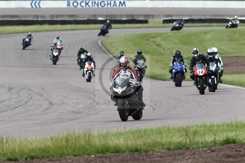 Rockingham no limits trackday;enduro digital images;event digital images;eventdigitalimages;no limits trackdays;peter wileman photography;racing digital images;rockingham raceway northamptonshire;rockingham trackday photographs;trackday digital images;trackday photos