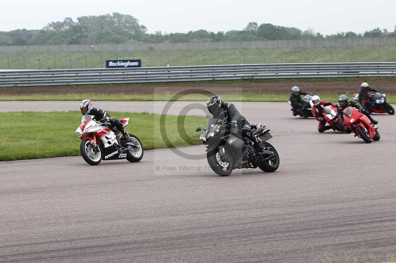 Rockingham no limits trackday;enduro digital images;event digital images;eventdigitalimages;no limits trackdays;peter wileman photography;racing digital images;rockingham raceway northamptonshire;rockingham trackday photographs;trackday digital images;trackday photos