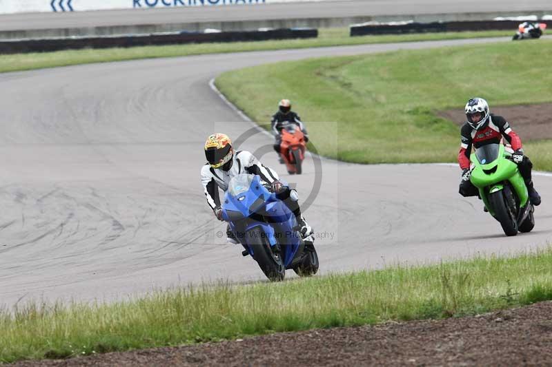 Rockingham no limits trackday;enduro digital images;event digital images;eventdigitalimages;no limits trackdays;peter wileman photography;racing digital images;rockingham raceway northamptonshire;rockingham trackday photographs;trackday digital images;trackday photos