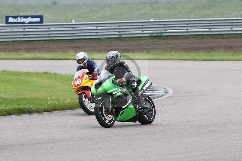 Rockingham no limits trackday;enduro digital images;event digital images;eventdigitalimages;no limits trackdays;peter wileman photography;racing digital images;rockingham raceway northamptonshire;rockingham trackday photographs;trackday digital images;trackday photos