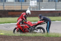 Rockingham-no-limits-trackday;enduro-digital-images;event-digital-images;eventdigitalimages;no-limits-trackdays;peter-wileman-photography;racing-digital-images;rockingham-raceway-northamptonshire;rockingham-trackday-photographs;trackday-digital-images;trackday-photos