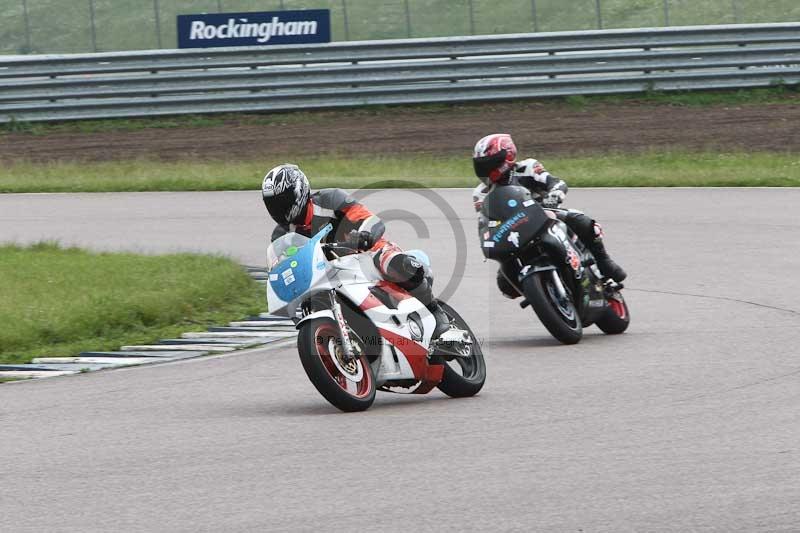 Rockingham no limits trackday;enduro digital images;event digital images;eventdigitalimages;no limits trackdays;peter wileman photography;racing digital images;rockingham raceway northamptonshire;rockingham trackday photographs;trackday digital images;trackday photos