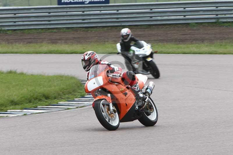 Rockingham no limits trackday;enduro digital images;event digital images;eventdigitalimages;no limits trackdays;peter wileman photography;racing digital images;rockingham raceway northamptonshire;rockingham trackday photographs;trackday digital images;trackday photos