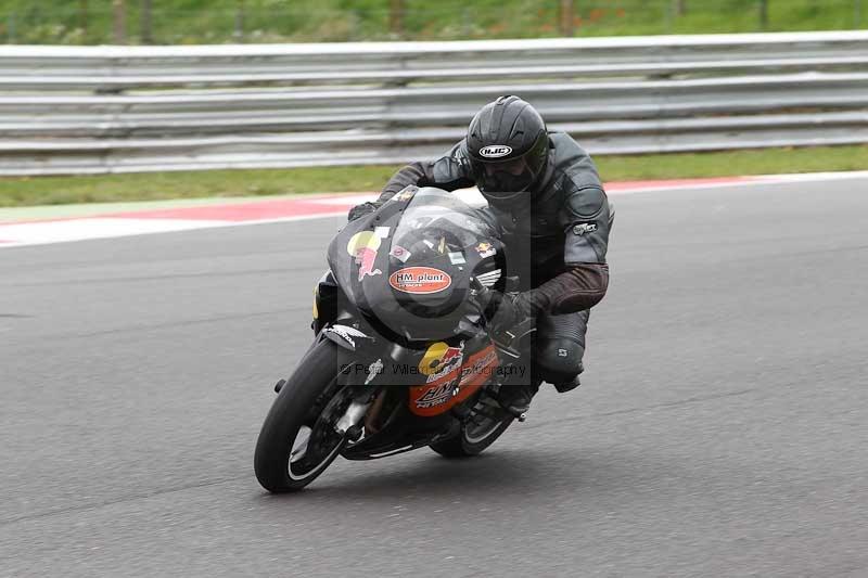 Motorcycle action photographs;Trackday digital images;event digital images;eventdigitalimages;no limits trackday;peter wileman photography;snetterton;snetterton circuit norfolk;snetterton photographs;trackday;trackday photos