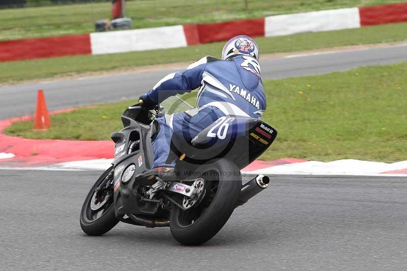 Motorcycle action photographs;Trackday digital images;event digital images;eventdigitalimages;no limits trackday;peter wileman photography;snetterton;snetterton circuit norfolk;snetterton photographs;trackday;trackday photos