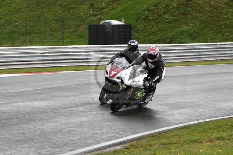 Motorcycle action photographs;Trackday digital images;event digital images;eventdigitalimages;no limits trackday;peter wileman photography;snetterton;snetterton circuit norfolk;snetterton photographs;trackday;trackday photos