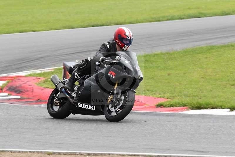 Motorcycle action photographs;Trackday digital images;event digital images;eventdigitalimages;no limits trackday;peter wileman photography;snetterton;snetterton circuit norfolk;snetterton photographs;trackday;trackday photos