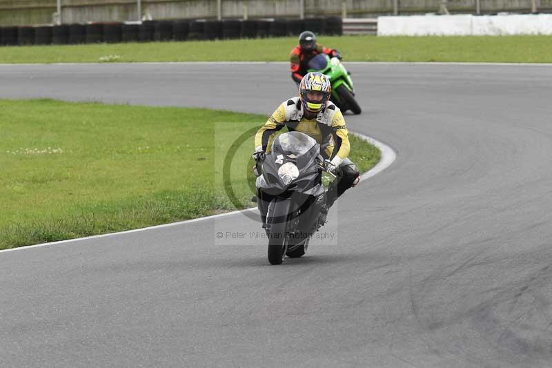 Motorcycle action photographs;Trackday digital images;event digital images;eventdigitalimages;no limits trackday;peter wileman photography;snetterton;snetterton circuit norfolk;snetterton photographs;trackday;trackday photos