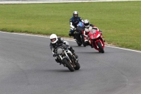 Motorcycle-action-photographs;Trackday-digital-images;event-digital-images;eventdigitalimages;no-limits-trackday;peter-wileman-photography;snetterton;snetterton-circuit-norfolk;snetterton-photographs;trackday;trackday-photos