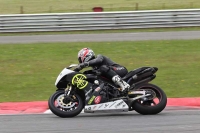 Motorcycle-action-photographs;Trackday-digital-images;event-digital-images;eventdigitalimages;no-limits-trackday;peter-wileman-photography;snetterton;snetterton-circuit-norfolk;snetterton-photographs;trackday;trackday-photos