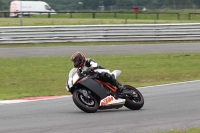 Motorcycle-action-photographs;Trackday-digital-images;event-digital-images;eventdigitalimages;no-limits-trackday;peter-wileman-photography;snetterton;snetterton-circuit-norfolk;snetterton-photographs;trackday;trackday-photos