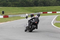 Motorcycle-action-photographs;Trackday-digital-images;event-digital-images;eventdigitalimages;no-limits-trackday;peter-wileman-photography;snetterton;snetterton-circuit-norfolk;snetterton-photographs;trackday;trackday-photos