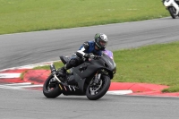 Motorcycle-action-photographs;Trackday-digital-images;event-digital-images;eventdigitalimages;no-limits-trackday;peter-wileman-photography;snetterton;snetterton-circuit-norfolk;snetterton-photographs;trackday;trackday-photos