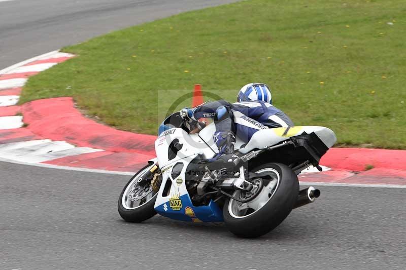 Motorcycle action photographs;Trackday digital images;event digital images;eventdigitalimages;no limits trackday;peter wileman photography;snetterton;snetterton circuit norfolk;snetterton photographs;trackday;trackday photos