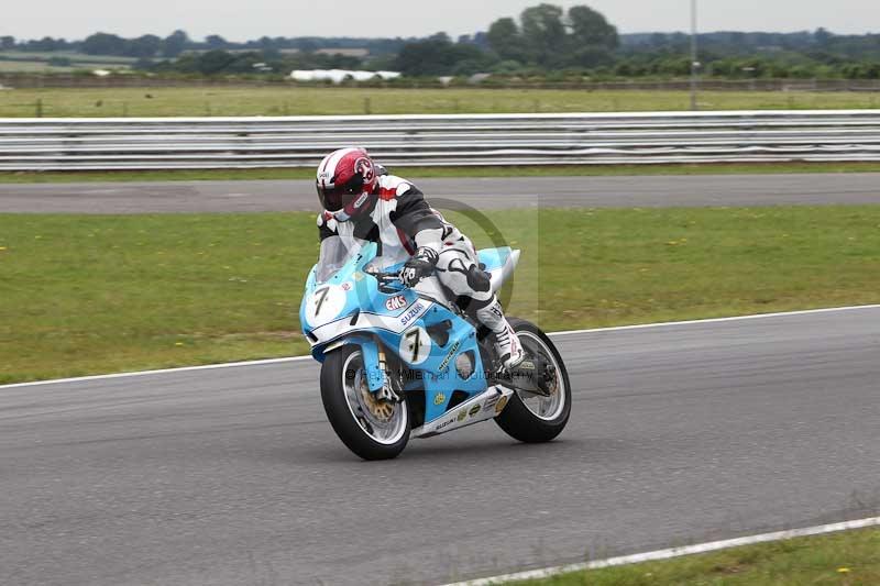 Motorcycle action photographs;Trackday digital images;event digital images;eventdigitalimages;no limits trackday;peter wileman photography;snetterton;snetterton circuit norfolk;snetterton photographs;trackday;trackday photos