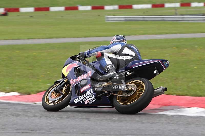 Motorcycle action photographs;Trackday digital images;event digital images;eventdigitalimages;no limits trackday;peter wileman photography;snetterton;snetterton circuit norfolk;snetterton photographs;trackday;trackday photos