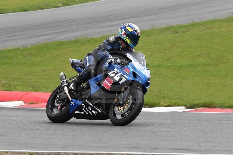 Motorcycle action photographs;Trackday digital images;event digital images;eventdigitalimages;no limits trackday;peter wileman photography;snetterton;snetterton circuit norfolk;snetterton photographs;trackday;trackday photos