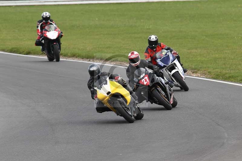 Motorcycle action photographs;Trackday digital images;event digital images;eventdigitalimages;no limits trackday;peter wileman photography;snetterton;snetterton circuit norfolk;snetterton photographs;trackday;trackday photos