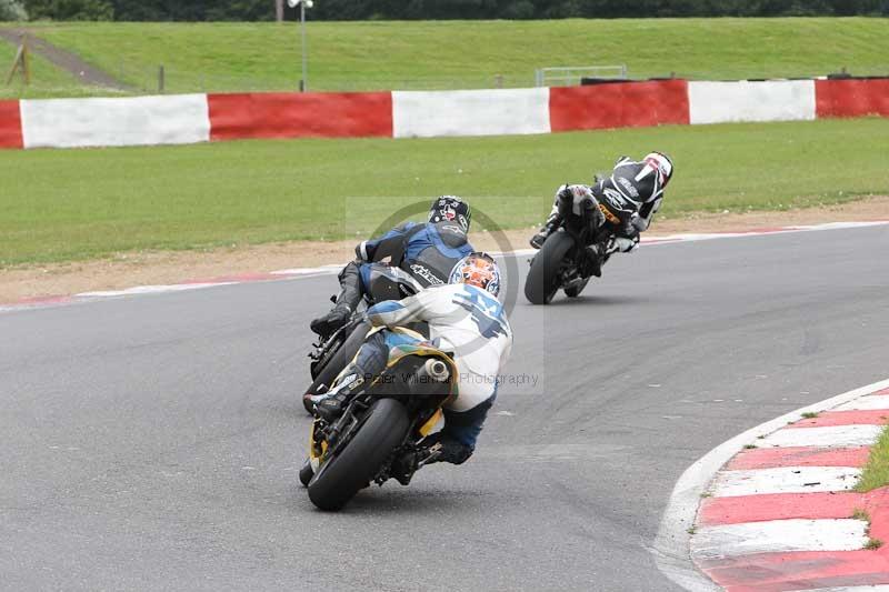 Motorcycle action photographs;Trackday digital images;event digital images;eventdigitalimages;no limits trackday;peter wileman photography;snetterton;snetterton circuit norfolk;snetterton photographs;trackday;trackday photos