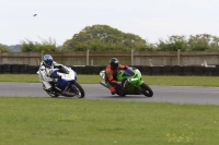 Motorcycle-action-photographs;Trackday-digital-images;event-digital-images;eventdigitalimages;no-limits-trackday;peter-wileman-photography;snetterton;snetterton-circuit-norfolk;snetterton-photographs;trackday;trackday-photos