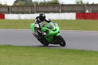 Motorcycle-action-photographs;Trackday-digital-images;event-digital-images;eventdigitalimages;no-limits-trackday;peter-wileman-photography;snetterton;snetterton-circuit-norfolk;snetterton-photographs;trackday;trackday-photos