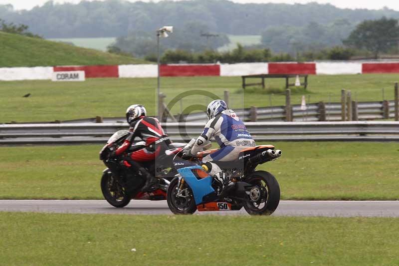 Motorcycle action photographs;Trackday digital images;event digital images;eventdigitalimages;no limits trackday;peter wileman photography;snetterton;snetterton circuit norfolk;snetterton photographs;trackday;trackday photos